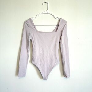 Aritzia Babaton Contour Bodysuit